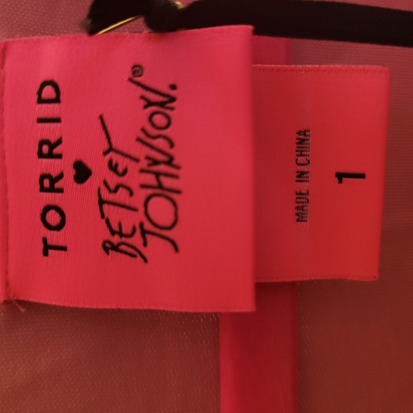 💮 Betsey Johnson Pink Fit and Flare Dress - Picture 12 of 14